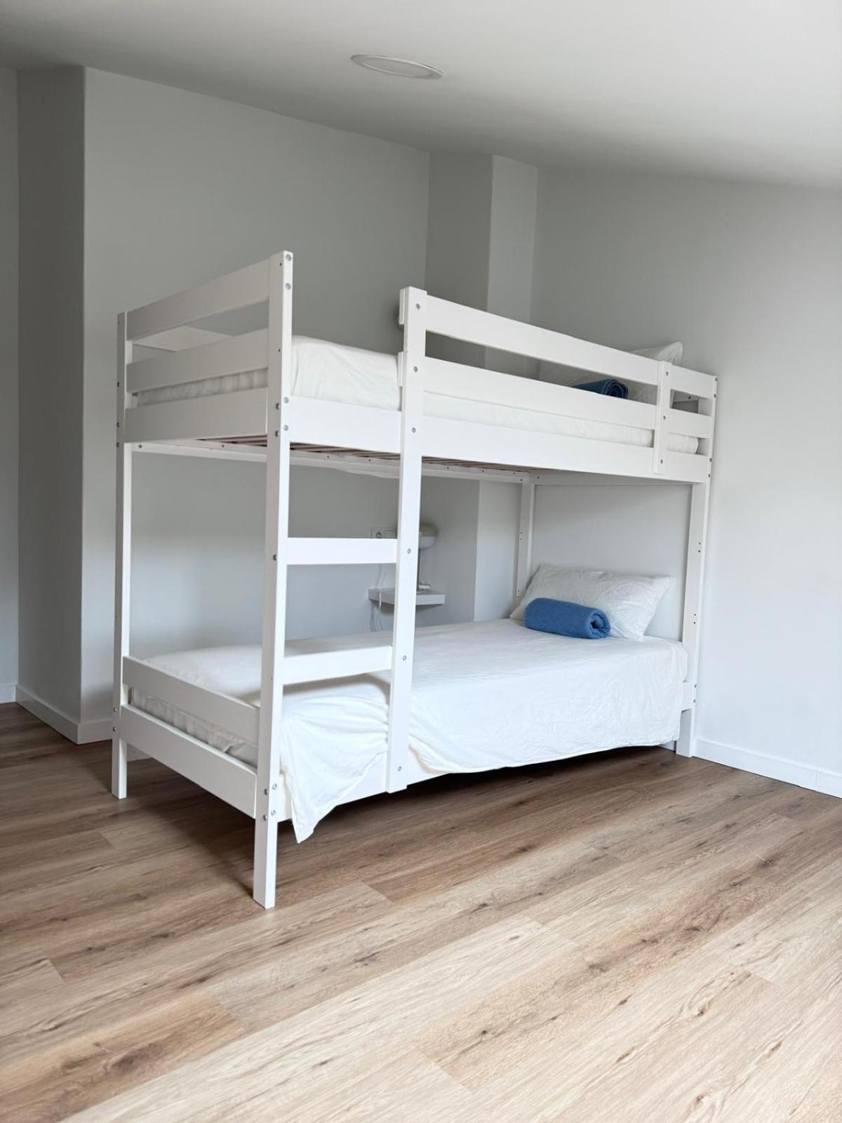 Apartamentos Lavandeira By Bebalmy Viveiro Eksteriør bilde
